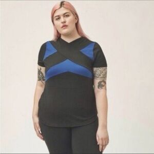 Universal Standard Game XXS workout top Power Move Tee black blue short sleeves